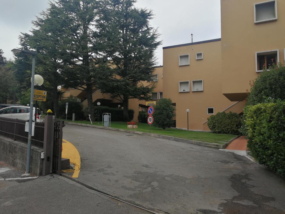 Appartamenti Massimiliano Peschiera del Garda Ngoại thất bức ảnh